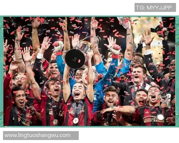 从逆境中崛起的足球明星排行榜揭示他们的奋斗与荣耀之路